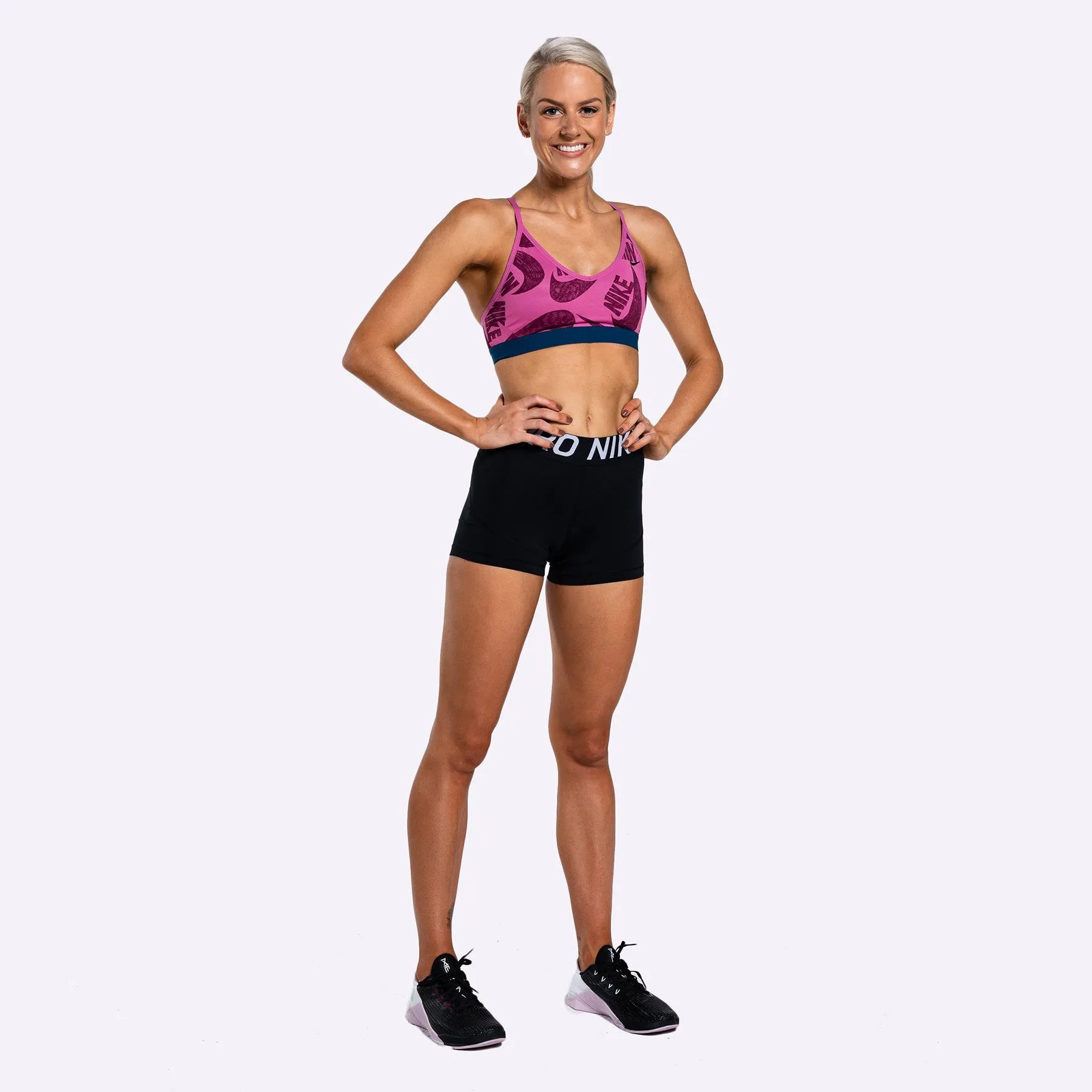 Nike - Icon Clash Women's Light-Support Sports Bra - COSMIC FUCHSIA/COSMIC FUCHSIA/BLACK