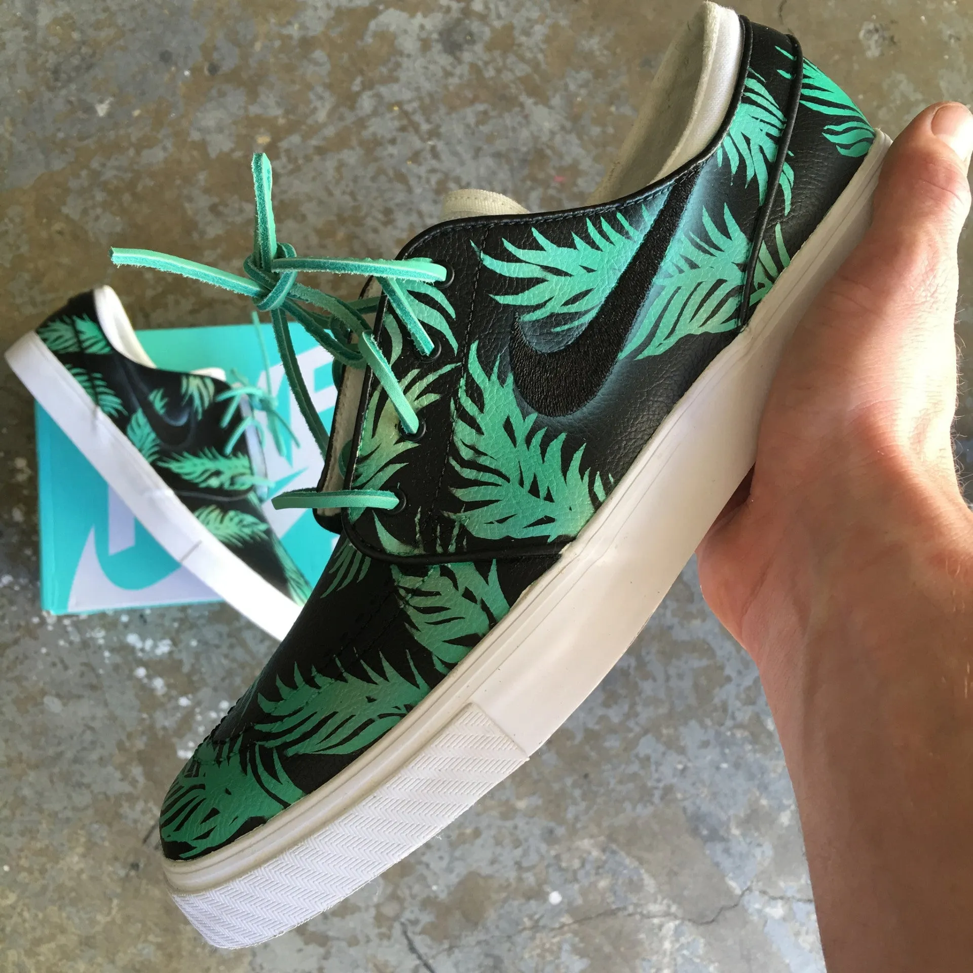 Sea Foam Green & Gold Tropical Floral Nike SB Stefan Janoski - Custom Hand Painted