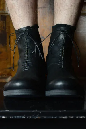 SHORT BACK ZIPPER BOOT W/LACES